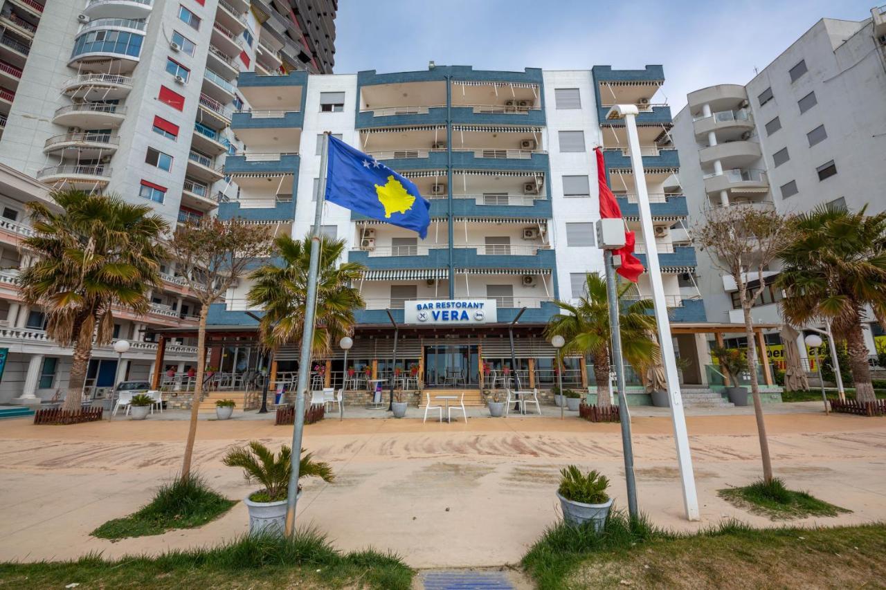 Hotel Vera Kryemëdhej Buitenkant foto